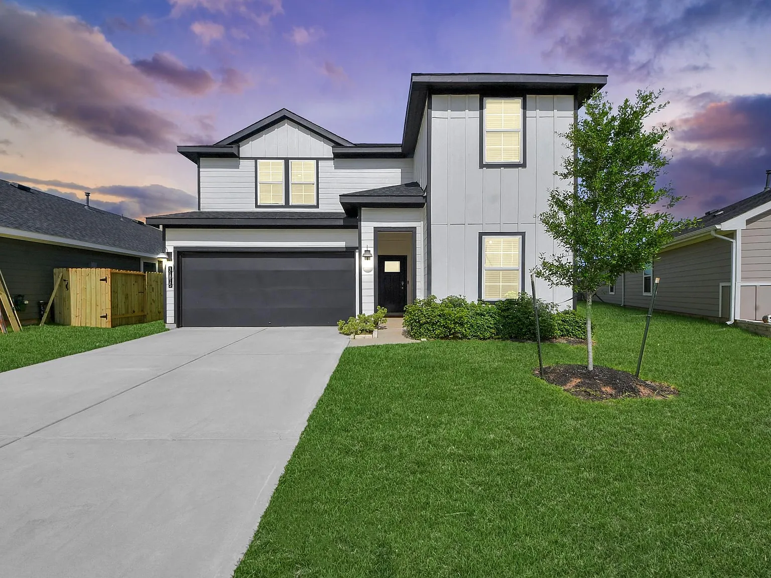 4 bed, 3.0 bath, 2276 sqft, $2,750 — Photo 2