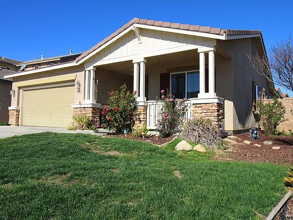 3rd image of 32605 Santa Cruz Way