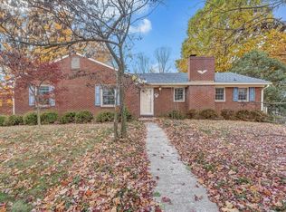 709 Olney Rd, Vinton, VA 24179