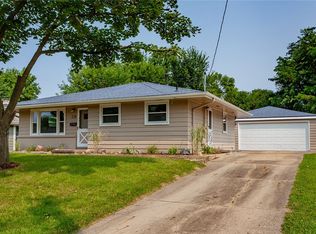 3013 Twana Dr, Des Moines, IA 50310