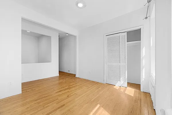 Rented by REAL New York | media 1