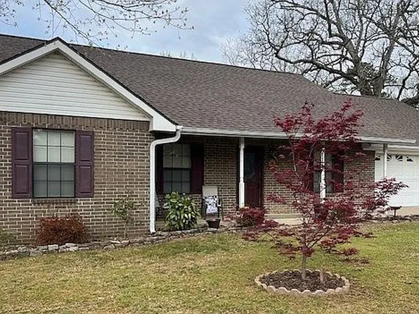 108 Adams St N, Mena, AR 71953