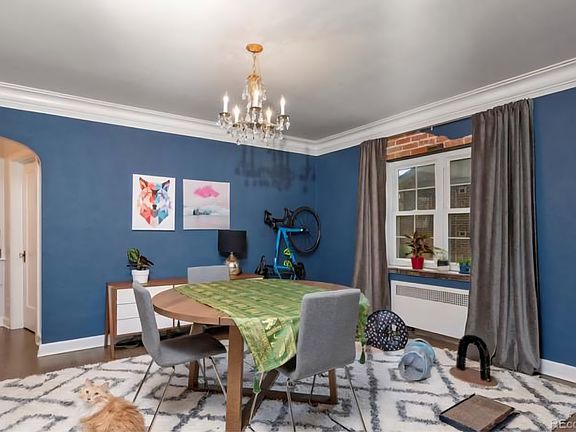 3rd image of 526 N Clarkson St #2