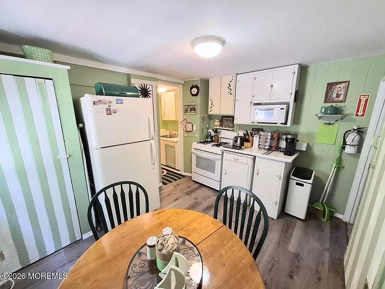 35 1/2 Olin St #A — Photo 8