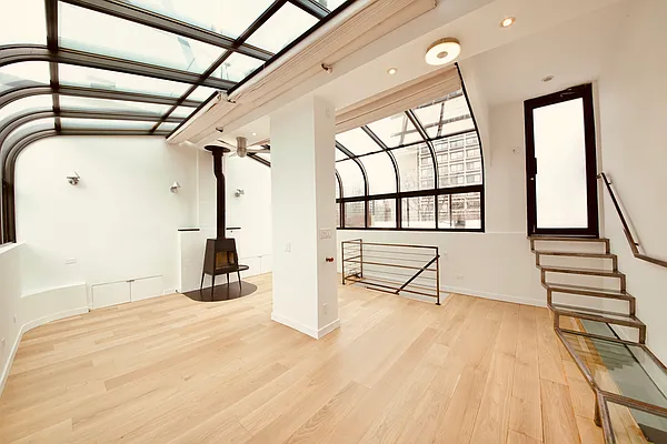 Rented by Engel & Völkers New York City | media 12