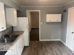 705 N Ohio St #4, Tuscola, IL 61953