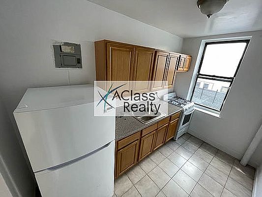 1st image of 143-28 Cherry Ave #4H