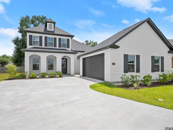 37261 Rosewind St, Prairieville, LA 70769