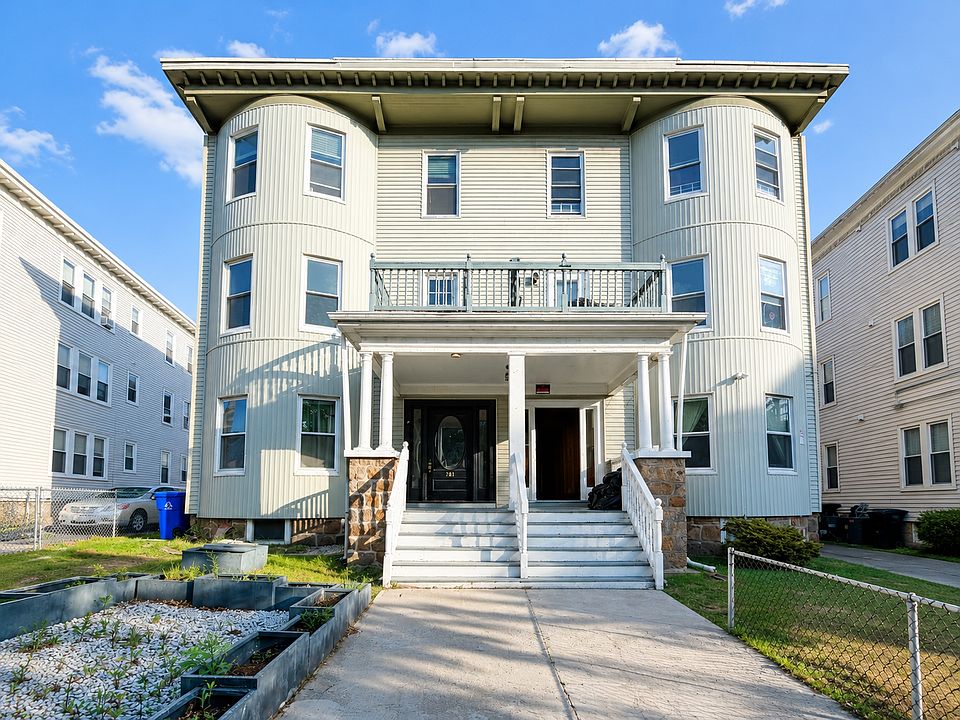 1st image of 781 Columbia Rd #3