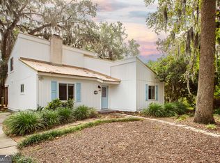 241 Satilla Dr, Brunswick, GA 31523