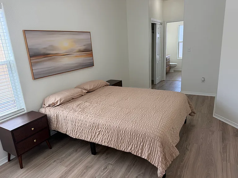 1600 Bradley Ct — Photo 25