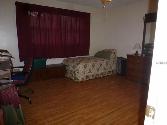 5th image of 6190 80th St N Unit 109