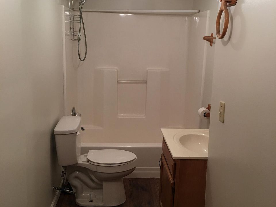 1st image of 72 Dixie Ln APT 102