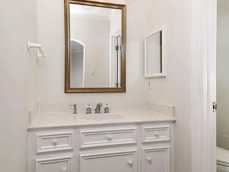 7159 Kingston Cove Ln — Photo 16