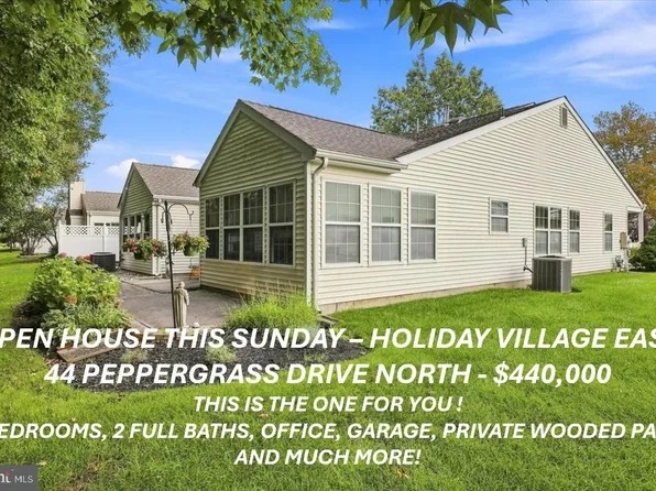 44 Peppergrass Dr N, Mount Laurel, NJ 08054