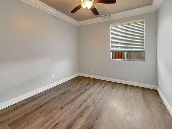 2nd image of 24228 Bay Laurel Ave