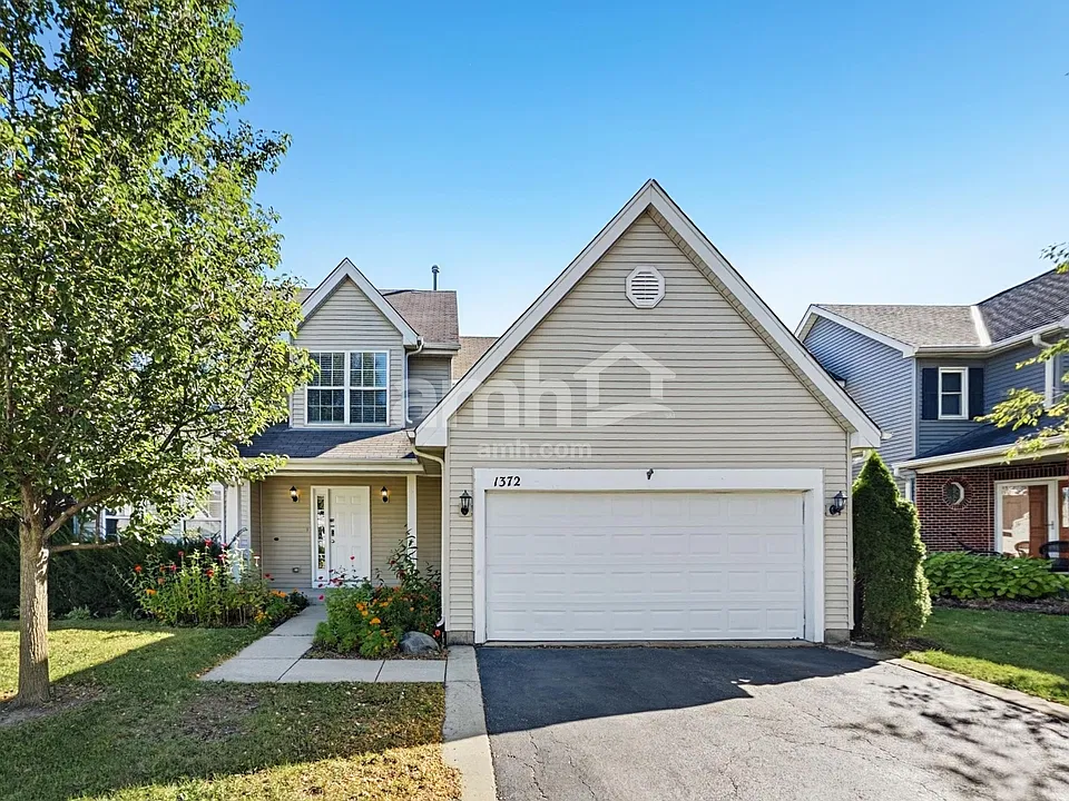 1372 Deer Creek Ln