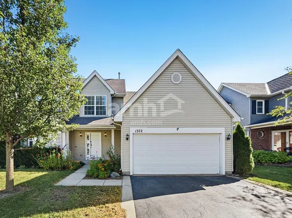 1372 Deer Creek Ln, Lake In The Hills, IL 60156