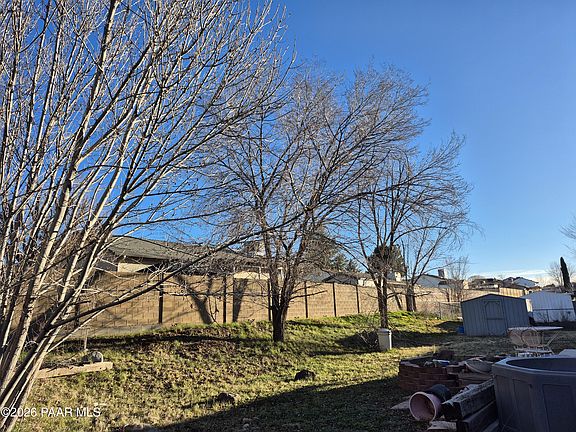 4th image of 5301 N Robert Rd
