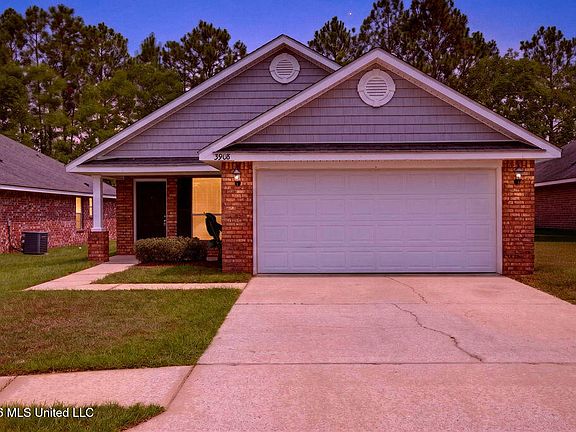 2nd image of 3908 Timber Lake Dr