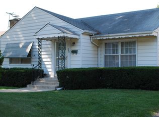 904 E Euclid Ave, Arlington Heights, IL