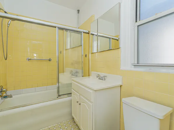 1726 East 4th Street image 17 of 18