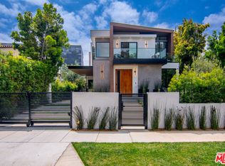 323 Huntley Dr, West Hollywood, CA 90048