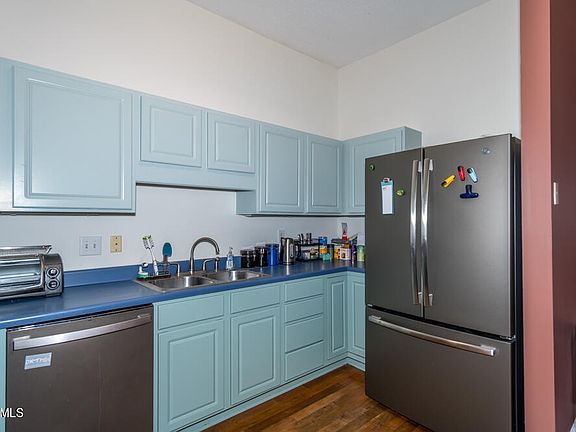 4th image of 4327 Mannington Dr