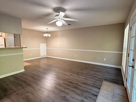 2nd image of 201 N Springview Dr