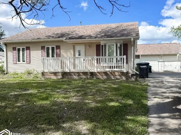 503 W Armstrong Cir, Mount Pleasant, IA 52641