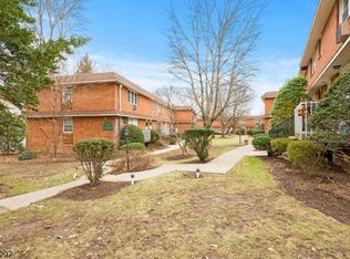 39 Harrison Ave #8, Montclair Twp., NJ 07042