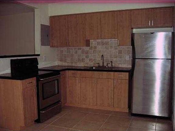 4th image of 1517 NW 31st Way