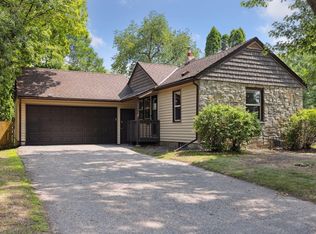 5800 Quail Ave N, Crystal, MN 55429