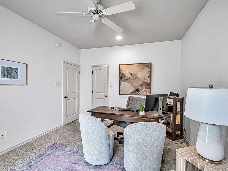 5908 Pedernales Dr — Photo 29