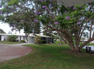449 Circlewood Dr #M-10, Venice, FL 34293