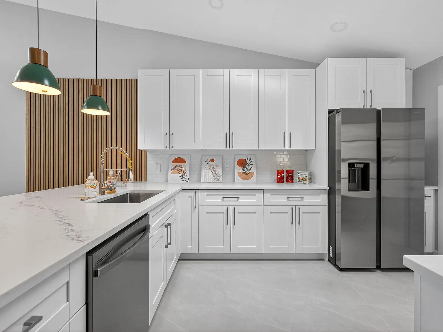 2 bed, 2.0 bath, 1340 sqft, $3,300 — Photo 4