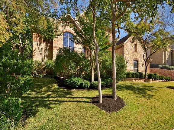 2nd image of 2823 Collingwood Dr