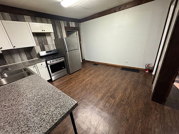 4th image of 334 N Mantua St APT 1