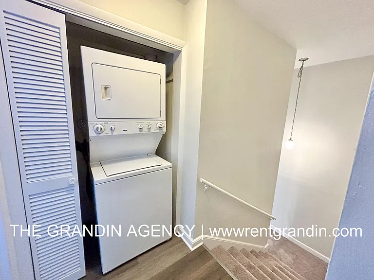 5335 Carolyn Cir #5335 — Photo 7