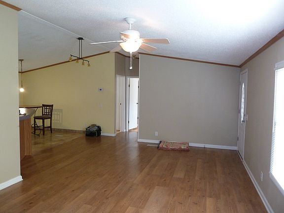 4th image of 285 Trotters Ridge Rd