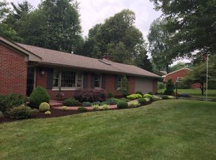 708 Nakomi Dr, Lexington, KY 40503