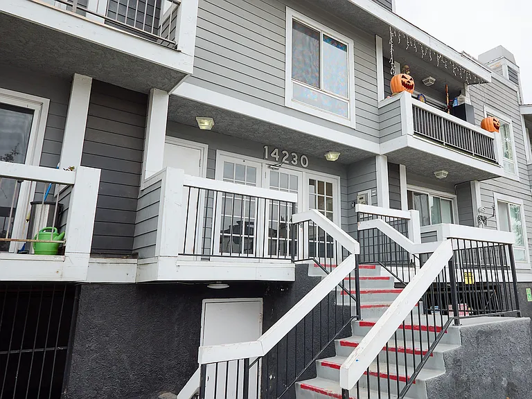 Victory Apartments — Photo 23