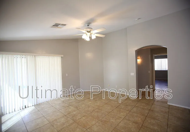 13390 W Watson Ln — Photo 13