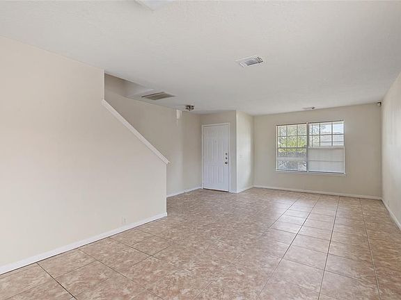 3rd image of 13430 Venice Villa Ln