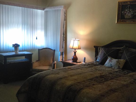 4th image of 3319 Lurting Ave