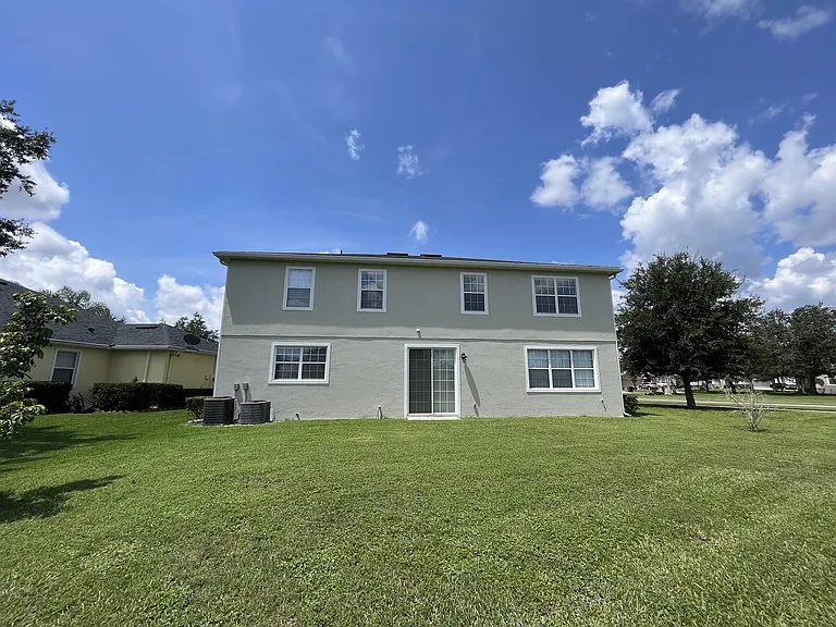 101 Hagge Dr — Photo 12