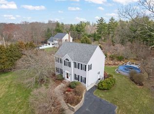 13 Reservoir St, Norton, MA 02766