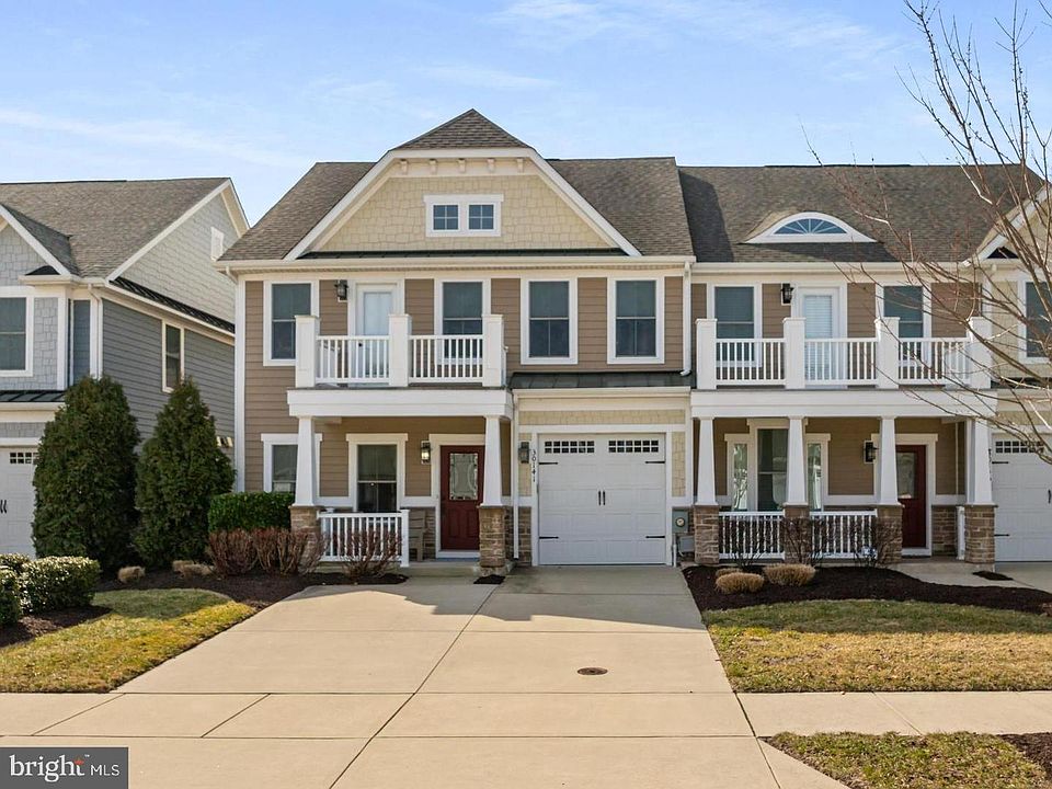 1st image of 30141 Candleberry Dr