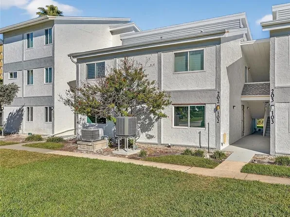 1401 Gulf Blvd APT 102, Clearwater, FL 33767