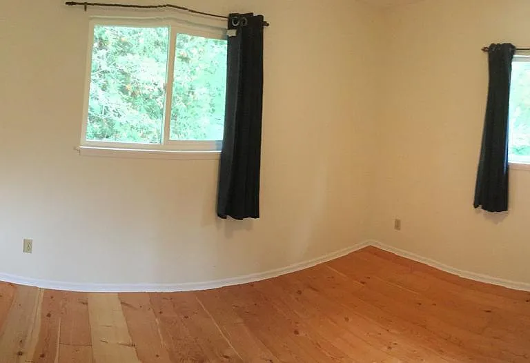 2326 127a St — Photo 10
